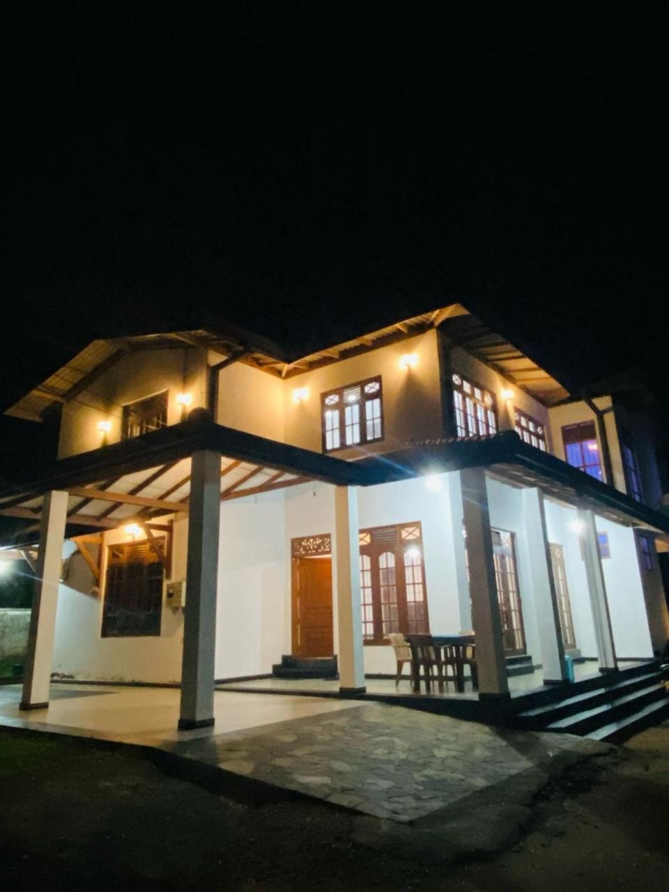 Silverline Guest House Anuradhapura Zewnętrze zdjęcie